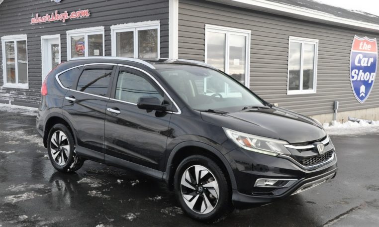 2016 Honda CR-V Touring 2.4L AWD low kilometers warranty good or bad credit financing