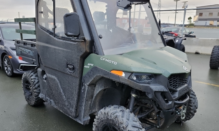 2023 CF MOTO UFORCE 600 Side by Side